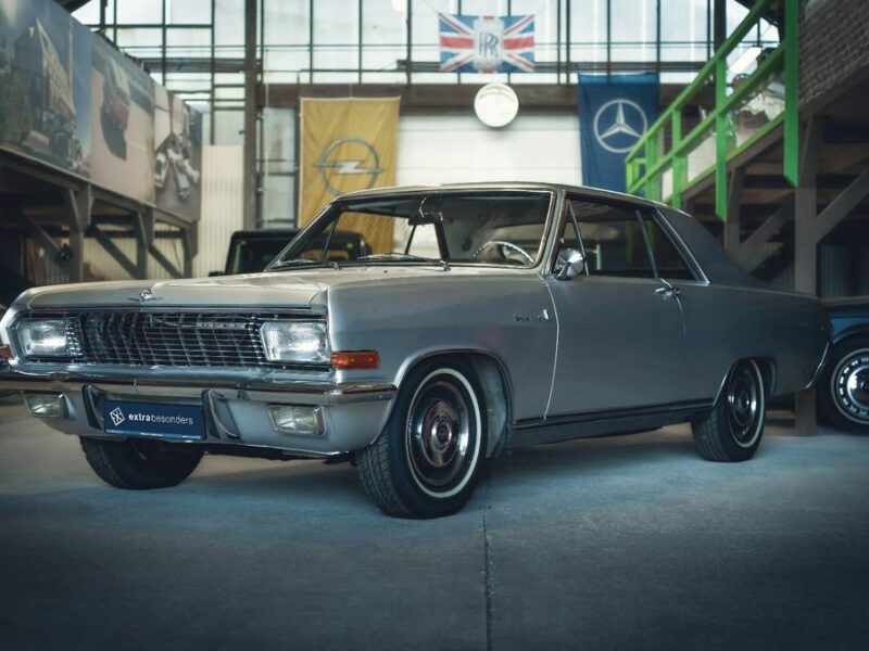 Opel Diplomat A V8 Coupé