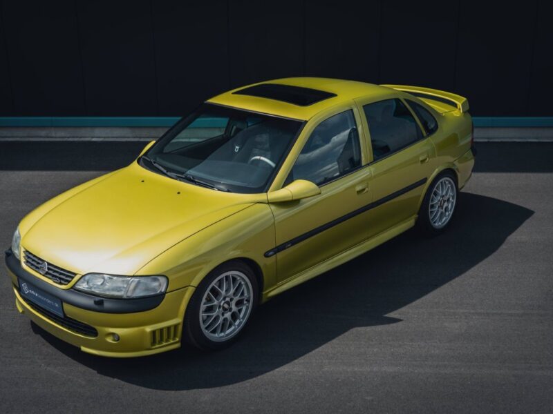 Opel Vectra B Sport i500