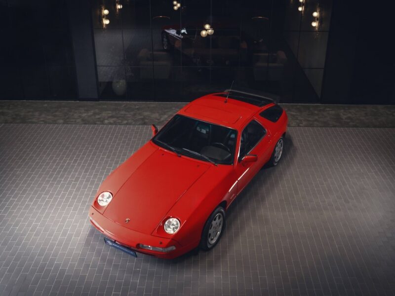 Porsche 928 GT