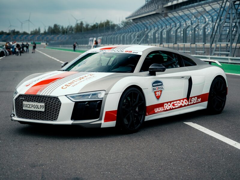 Audi R8 V10