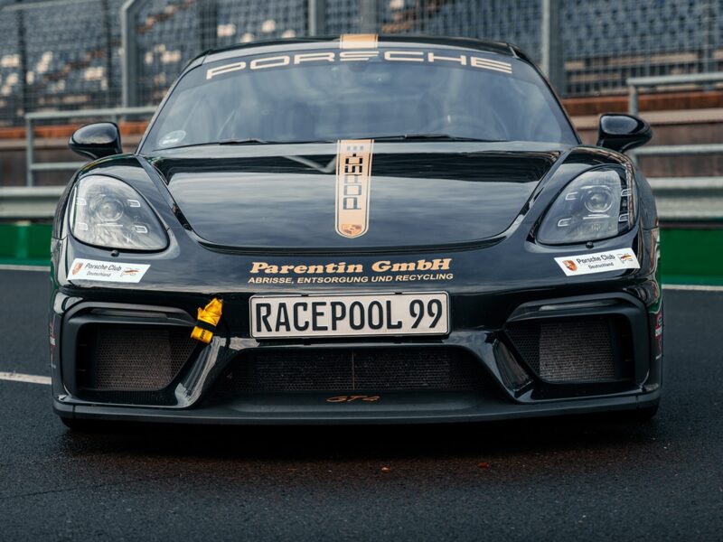 Porsche 718 GT4